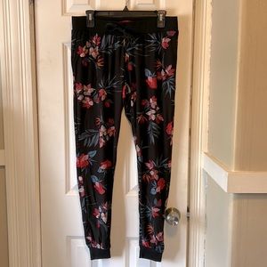 Hotkiss Jogger Pants